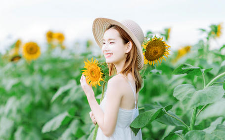 绝不再见人最怕激情后的生疏 暧昧后的冷漠