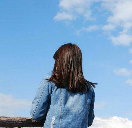 你走了我裹紧衣服温暖自己