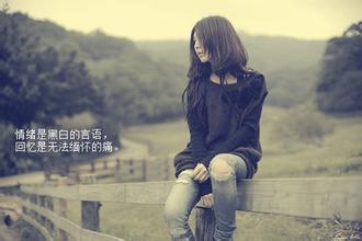 QQ情侣网名_星空下吻别