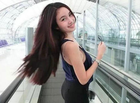 倚楼醉听连夜雨